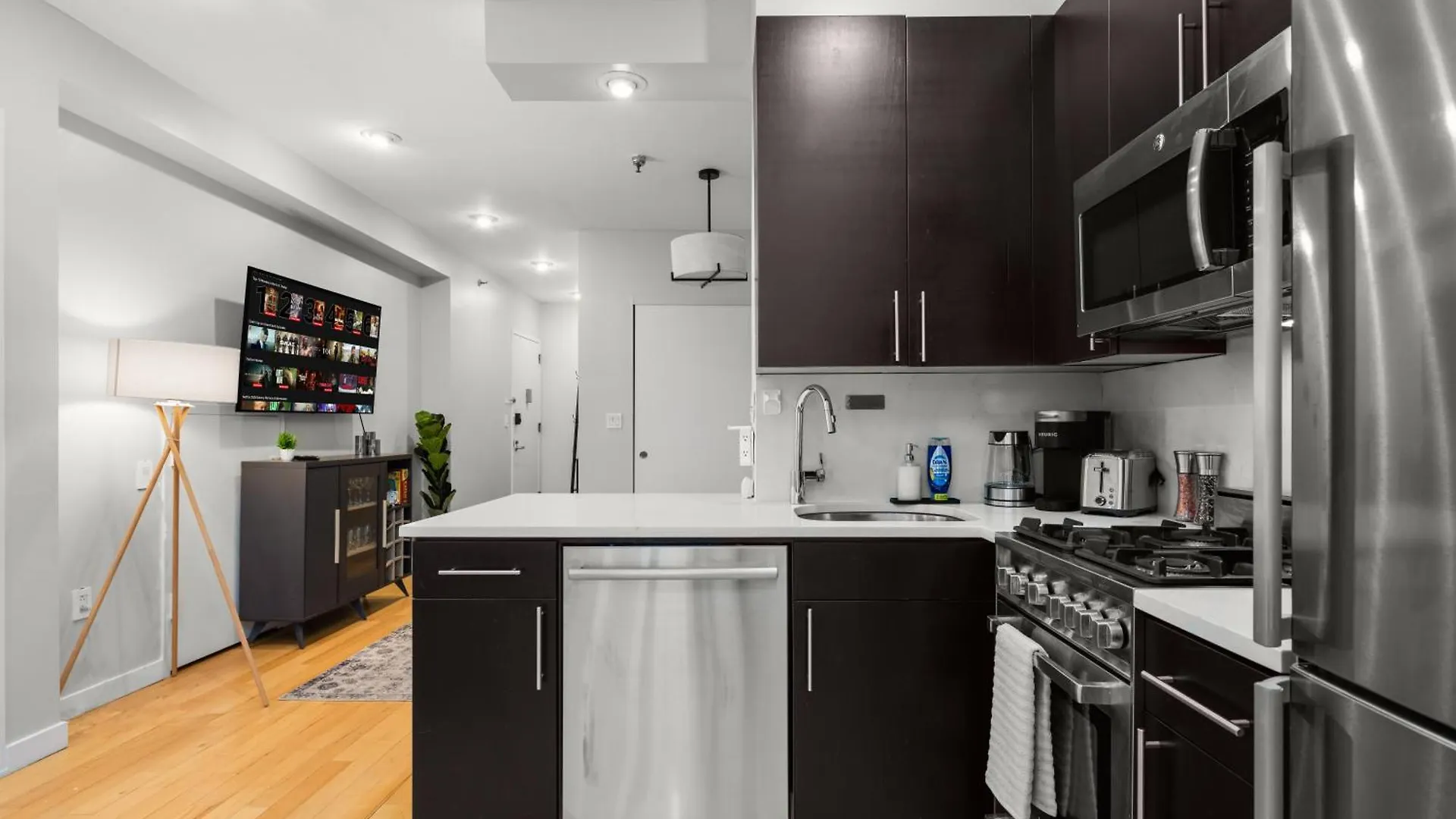 Stylish 2Br Apartment In The Heart Of East Village New York United States